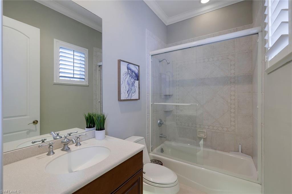 255 Bay PT