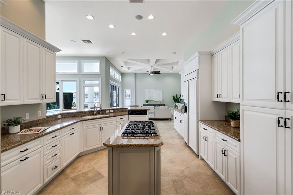255 Bay PT