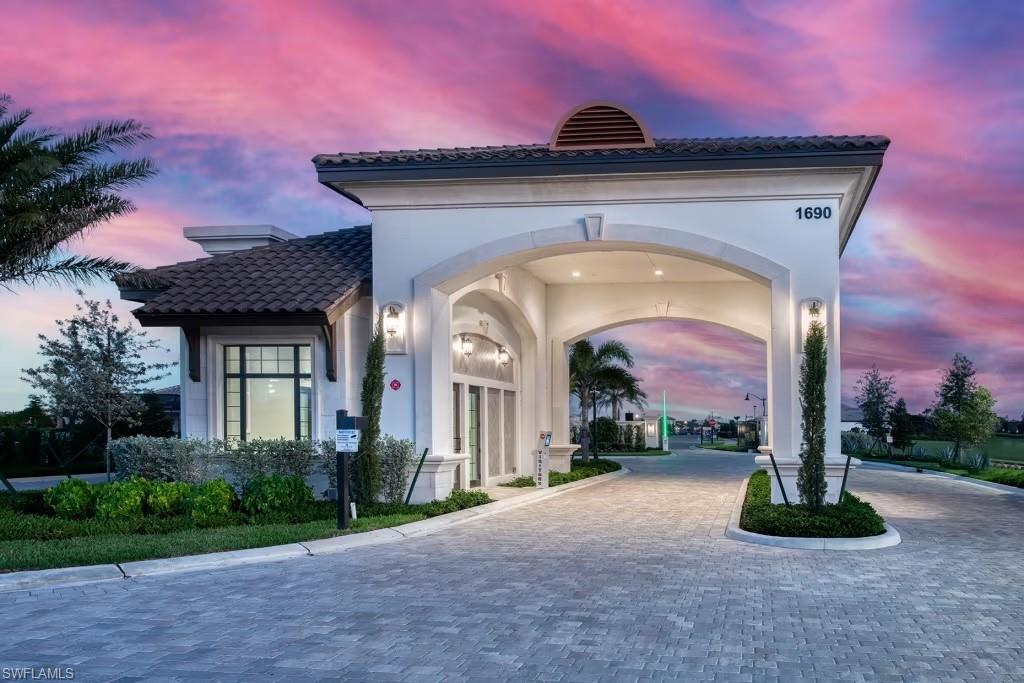 1863 Mesa LN