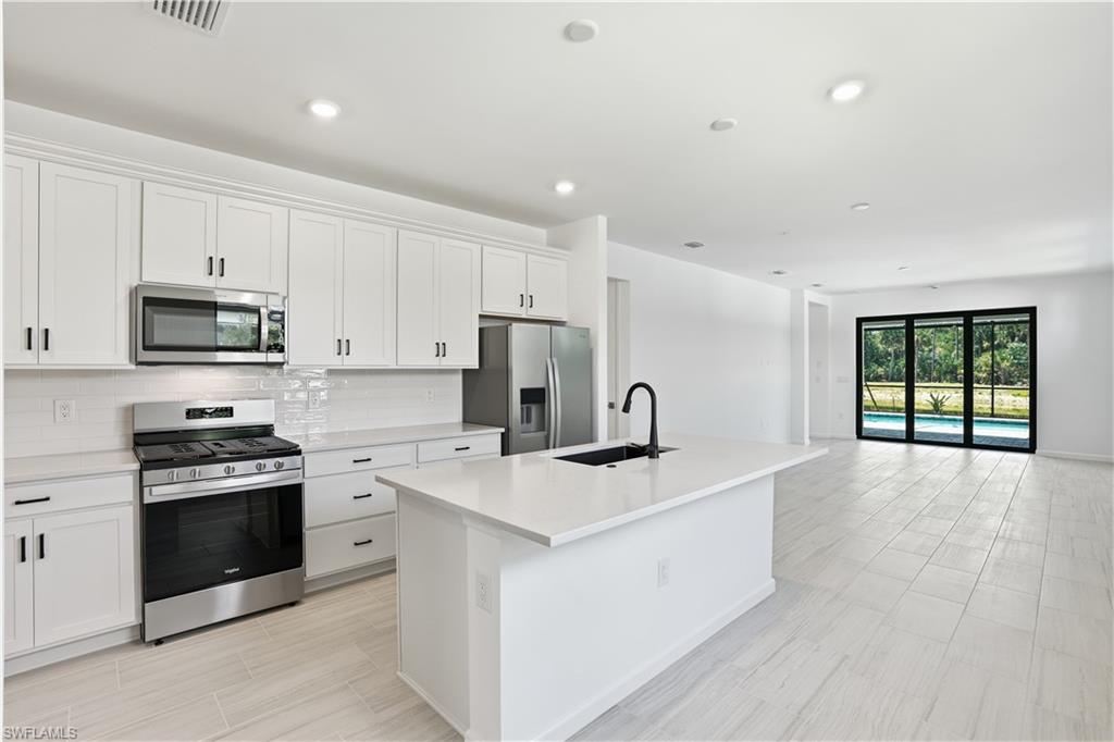 2139 Freemont WAY