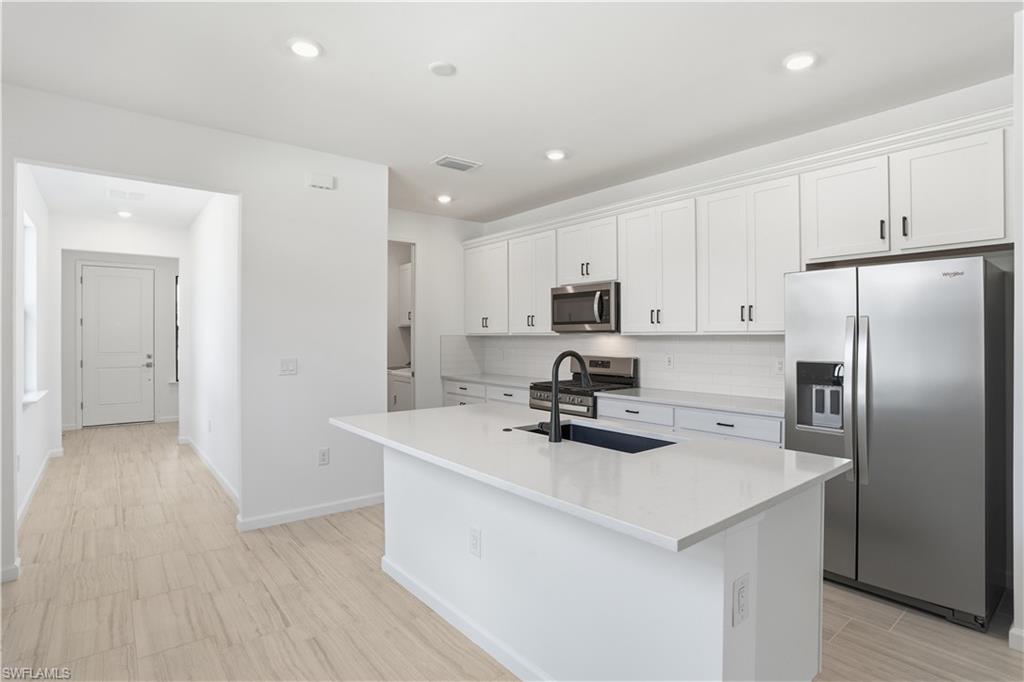 2139 Freemont WAY