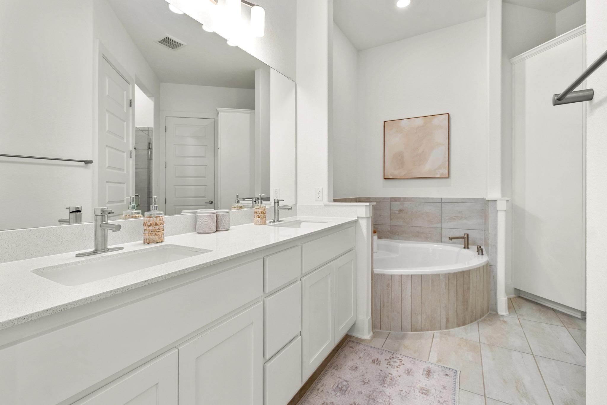 115 Beneteau DR # 77