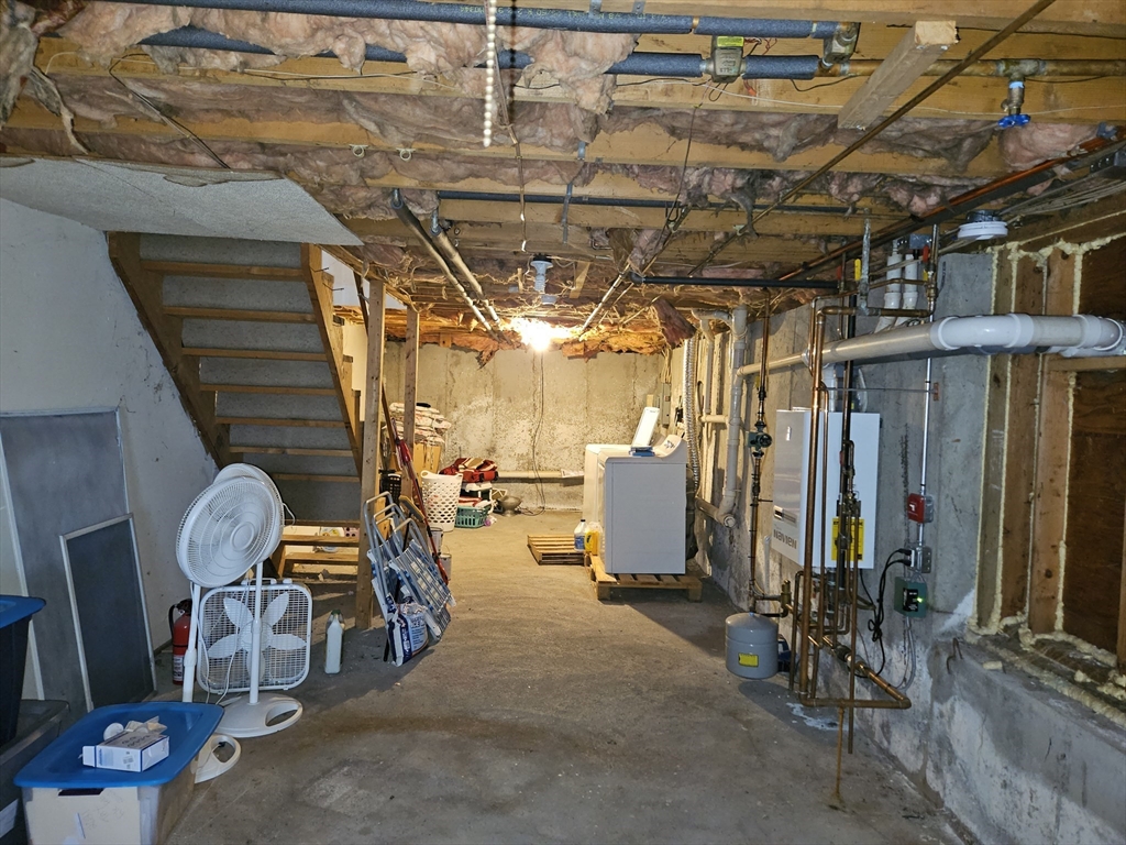 19 Hymer St # 19