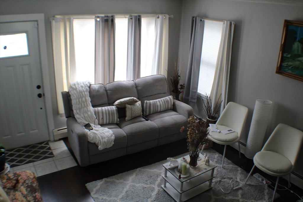 19 Hymer St # 19