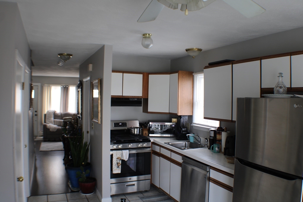 19 Hymer St # 19