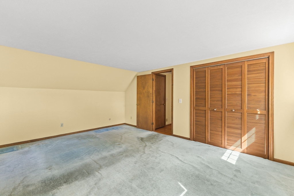 67 Pratt Rd