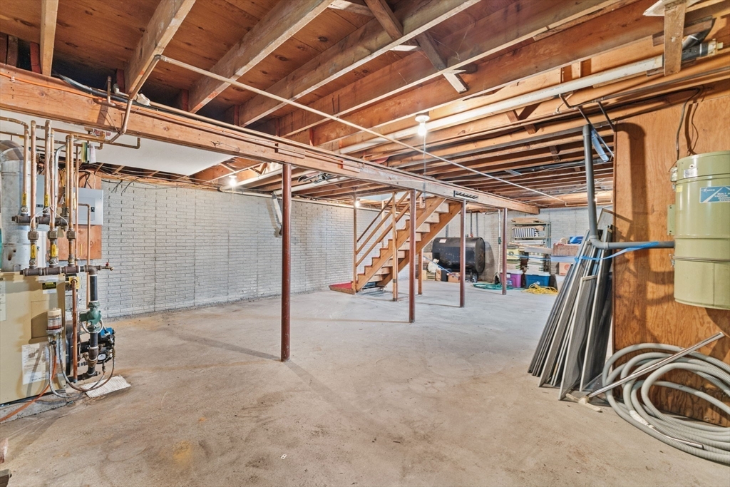 67 Pratt Rd