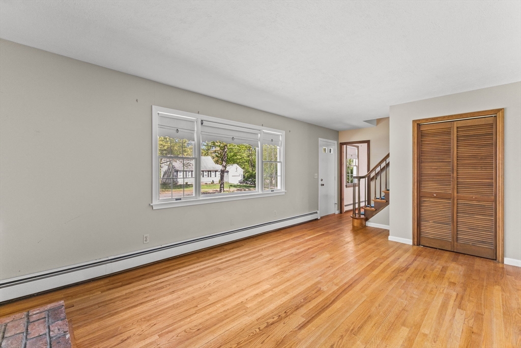 67 Pratt Rd