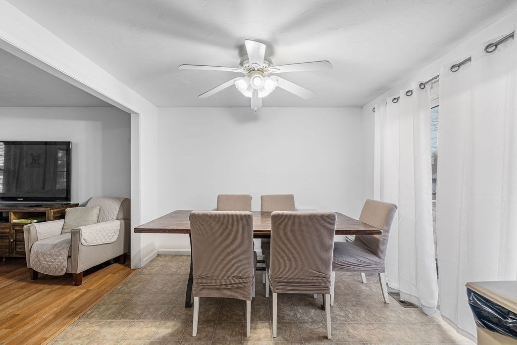 11 Russell Rd