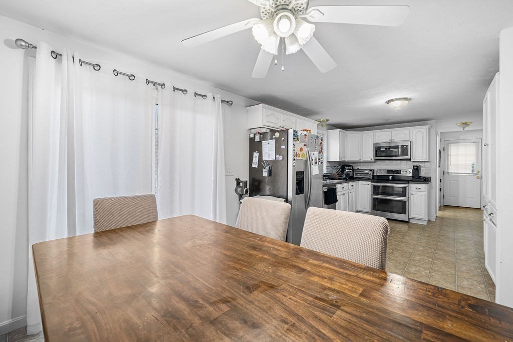 11 Russell Rd