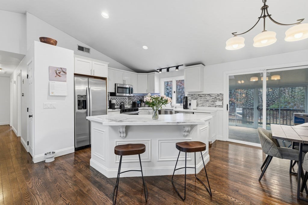 1 Pine Grove