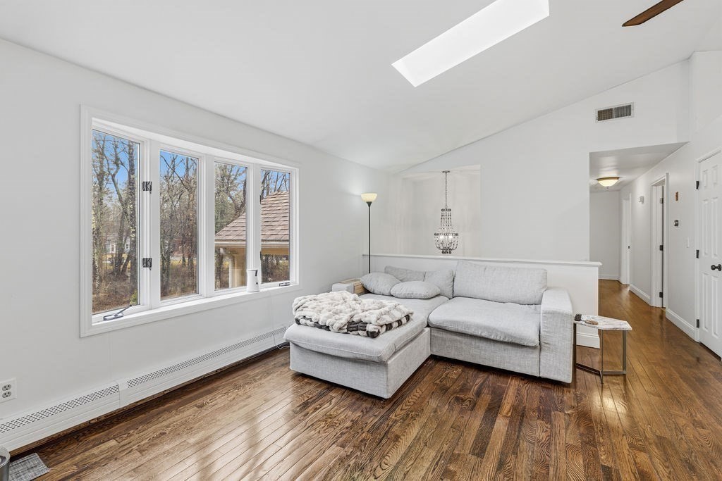 1 Pine Grove