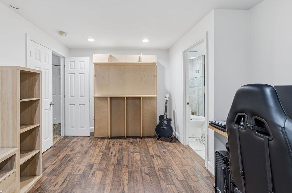 1 Pine Grove
