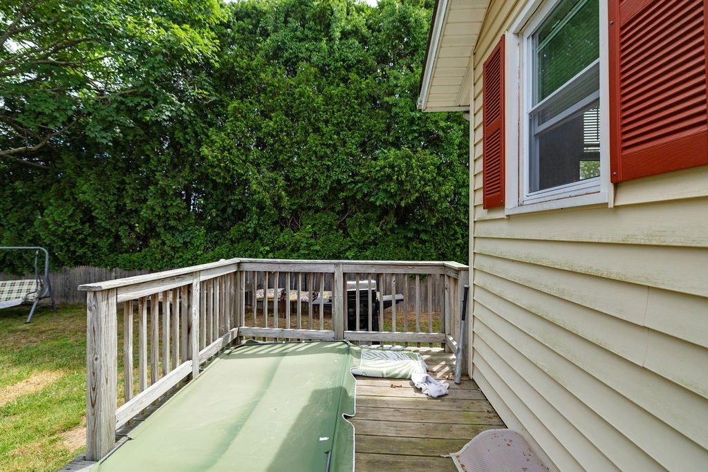 117 Fales Rd