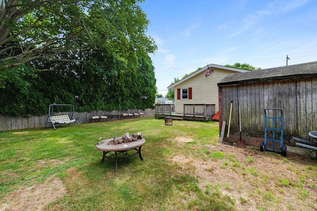 117 Fales Rd