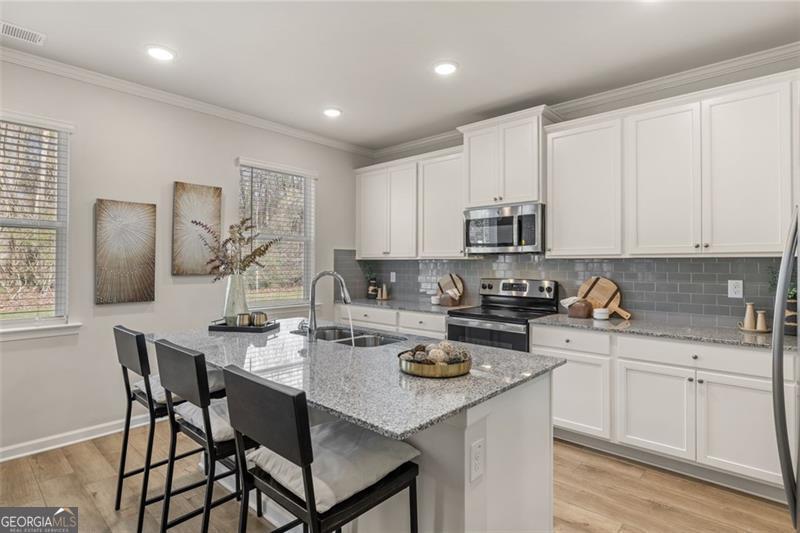 495 Hancock Drive SE
