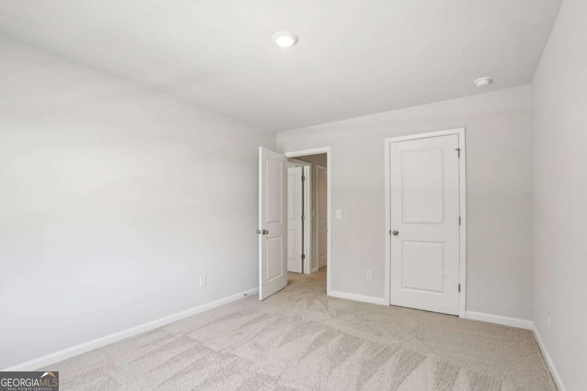 121 Cedar Wood Trace