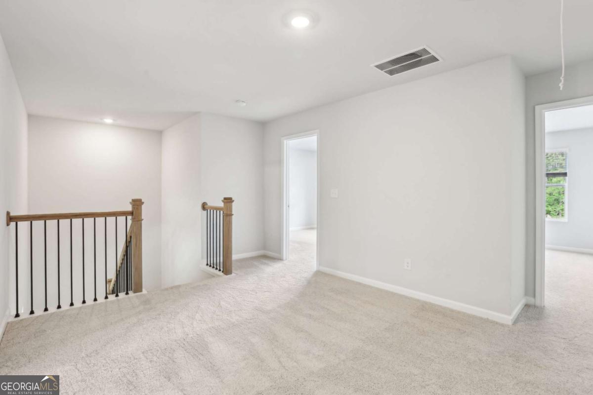 121 Cedar Wood Trace