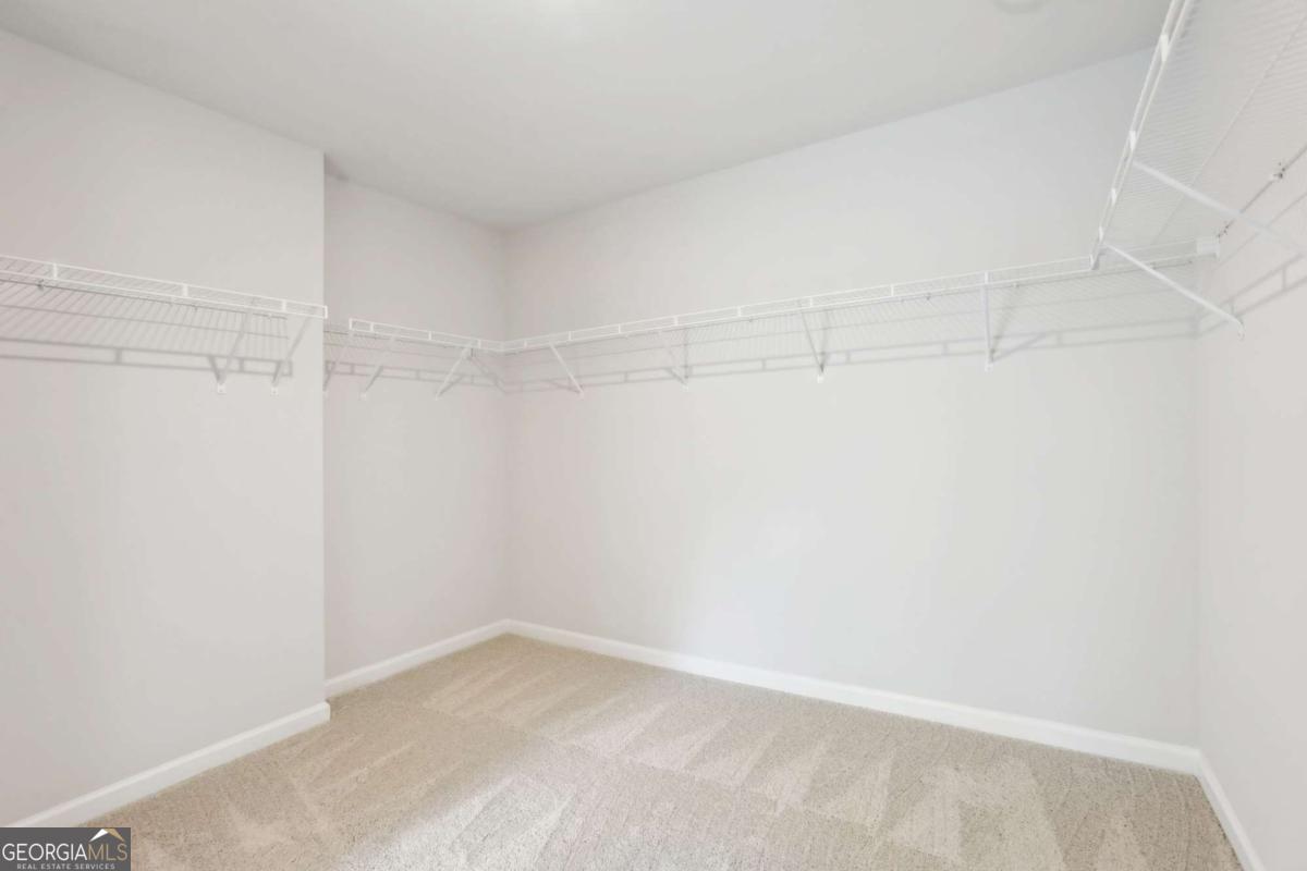 121 Cedar Wood Trace