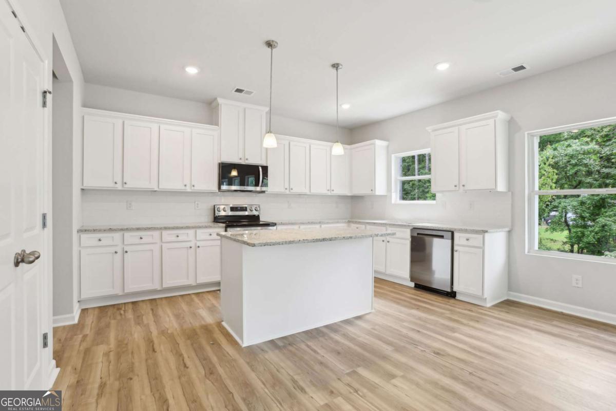 177 Cedar Wood Trace