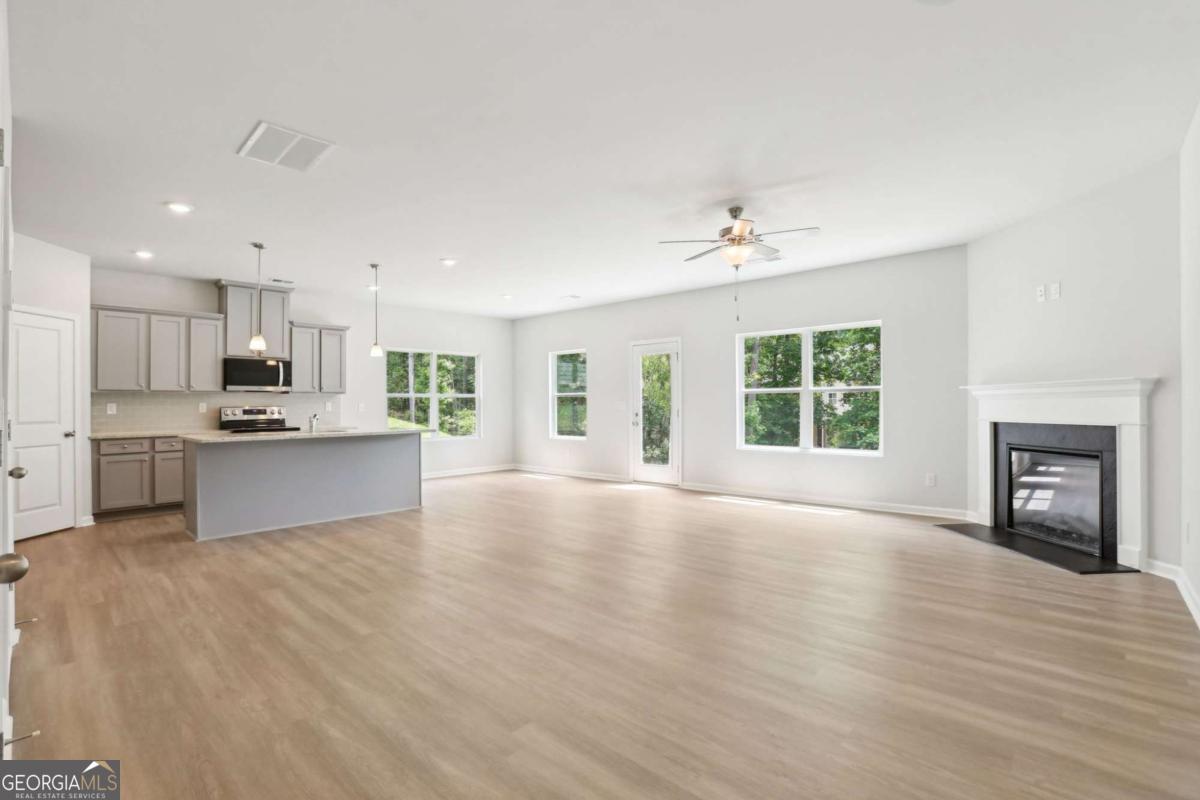 218 Cedar Wood Trace