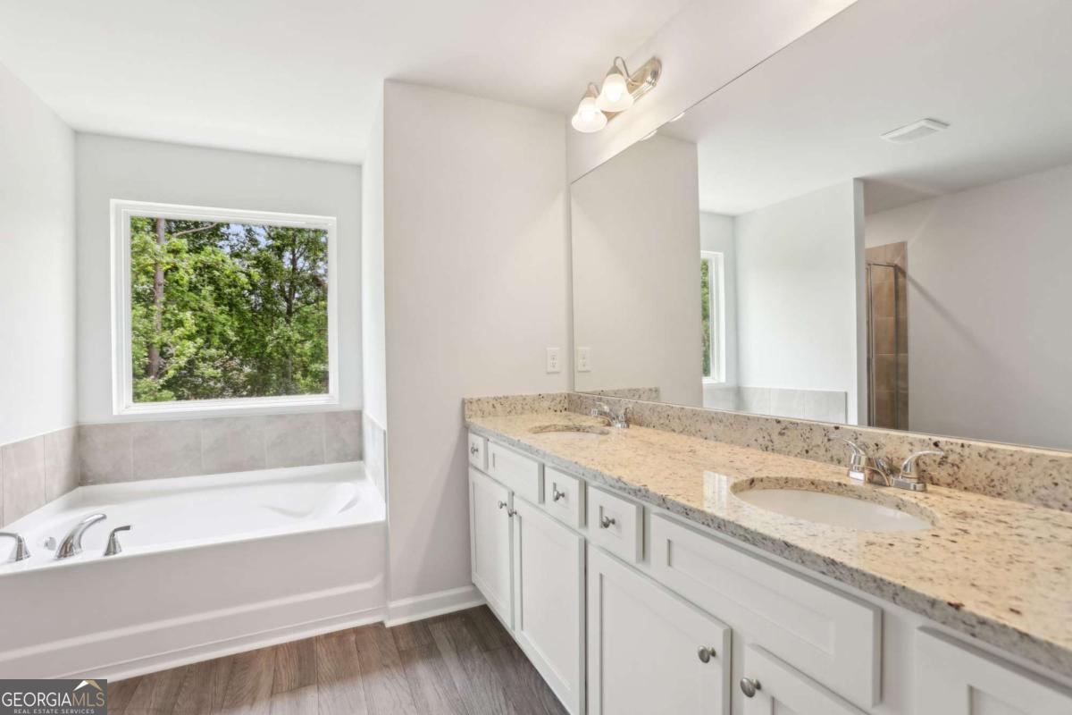 218 Cedar Wood Trace