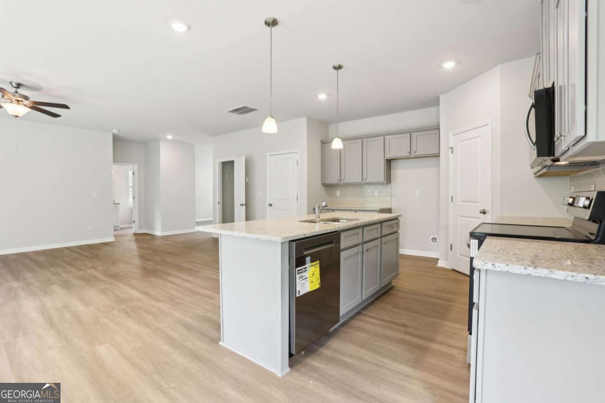 218 Cedar Wood Trace