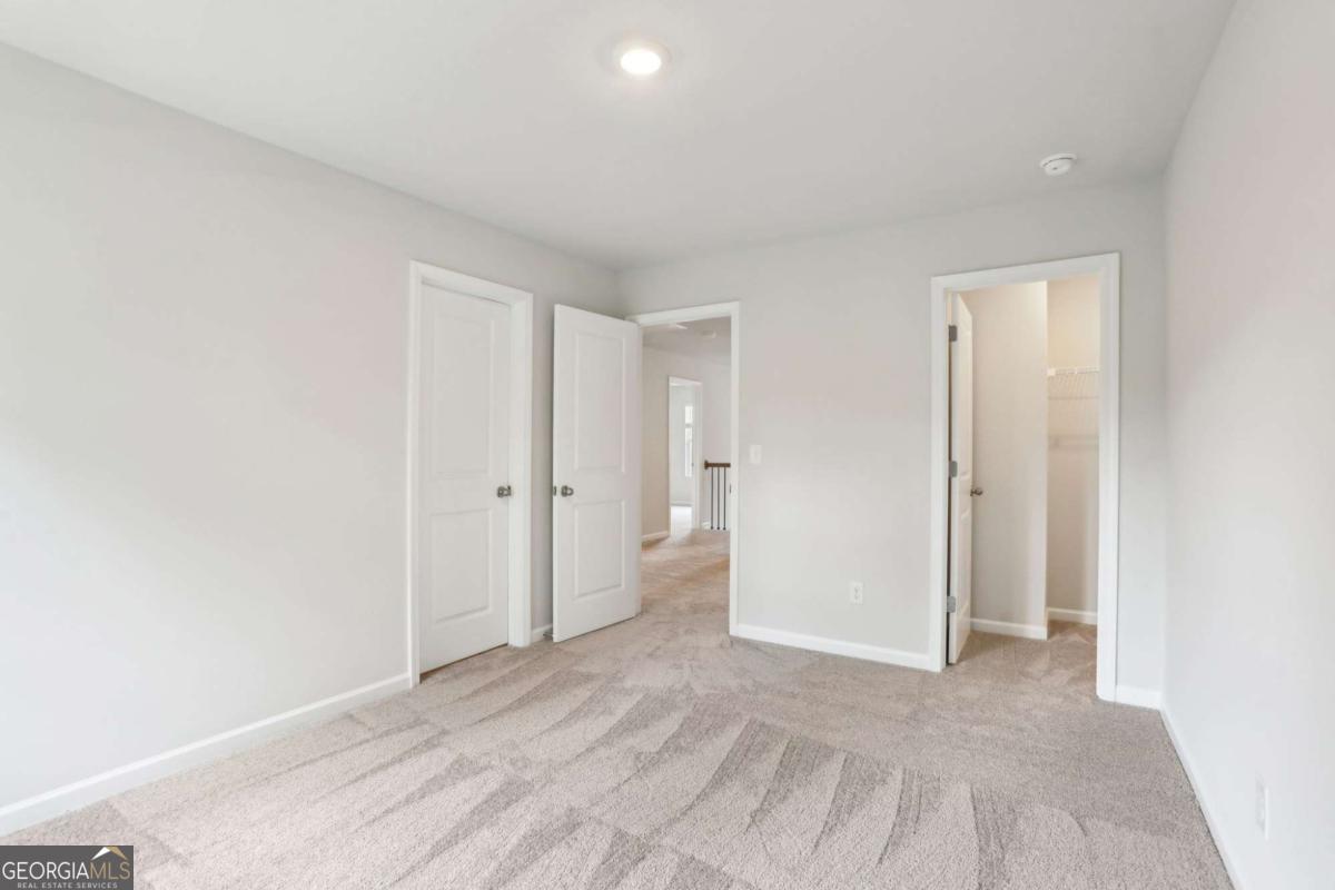 218 Cedar Wood Trace