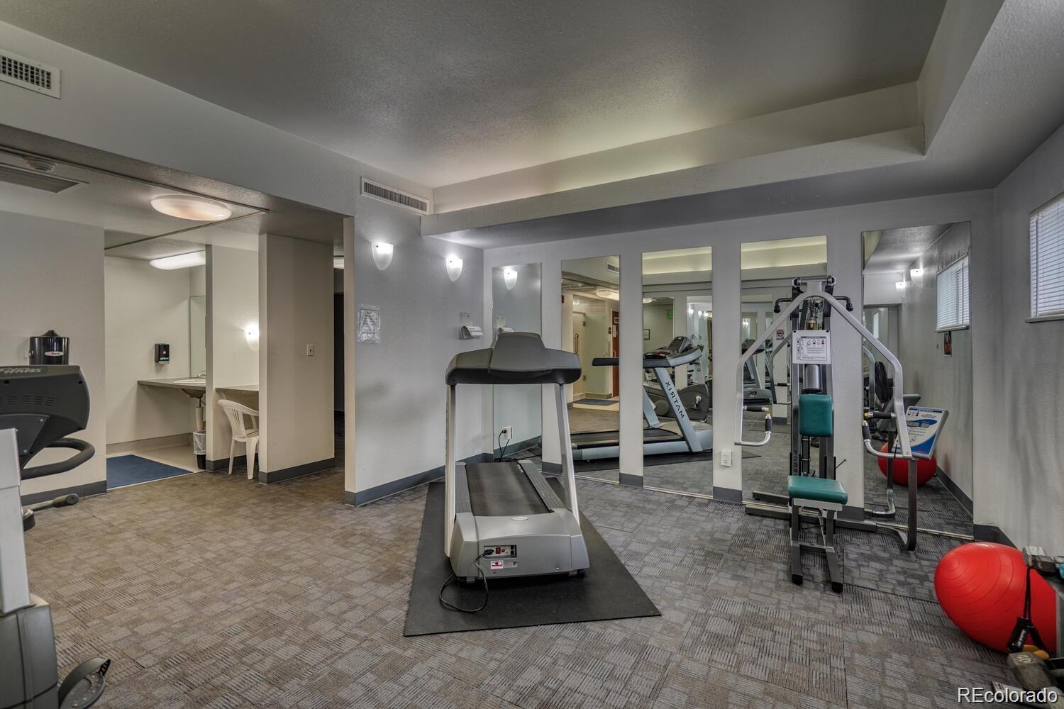 3465 S Poplar Street Unit: 606