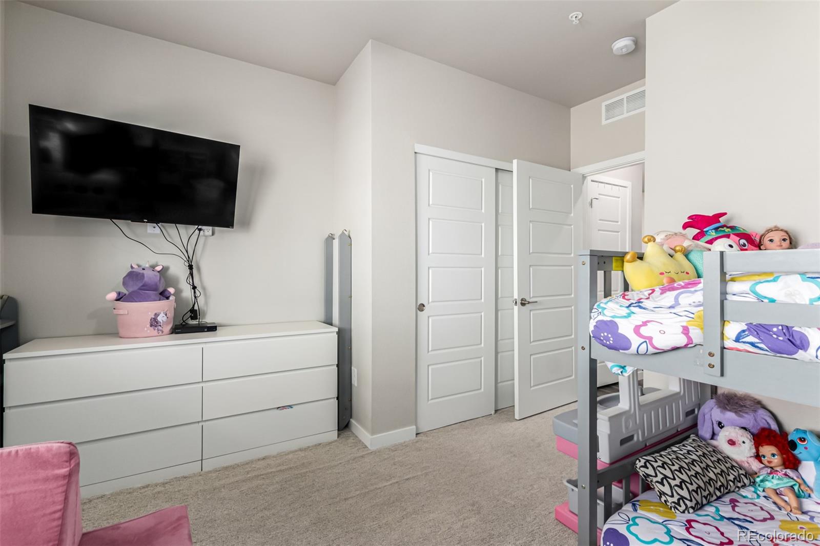 9287 Twenty Mile Road Unit: 204