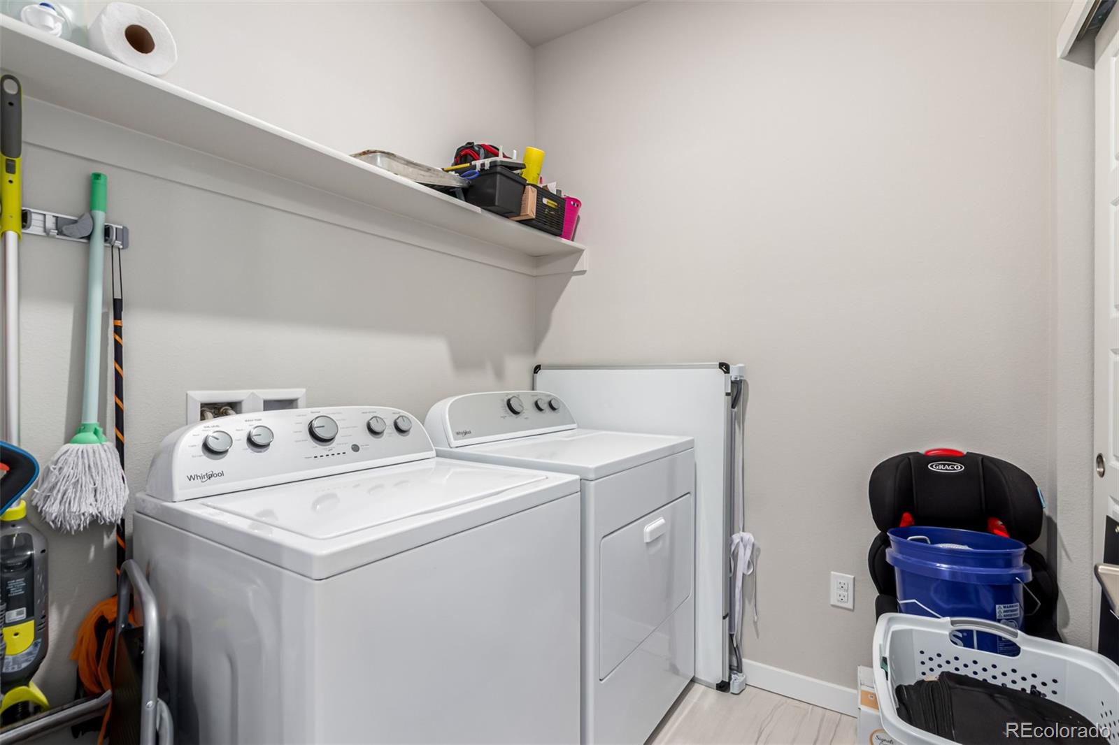 9287 Twenty Mile Road Unit: 204