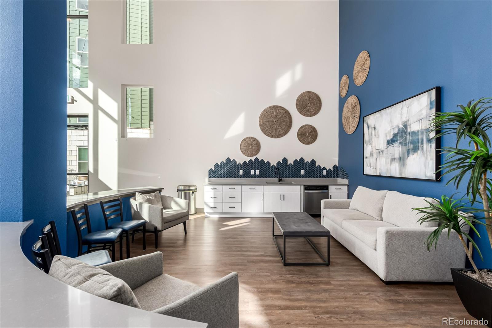 9287 Twenty Mile Road Unit: 204