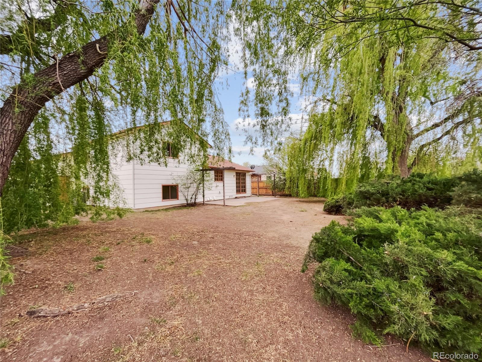 1143 N Redbud Drive