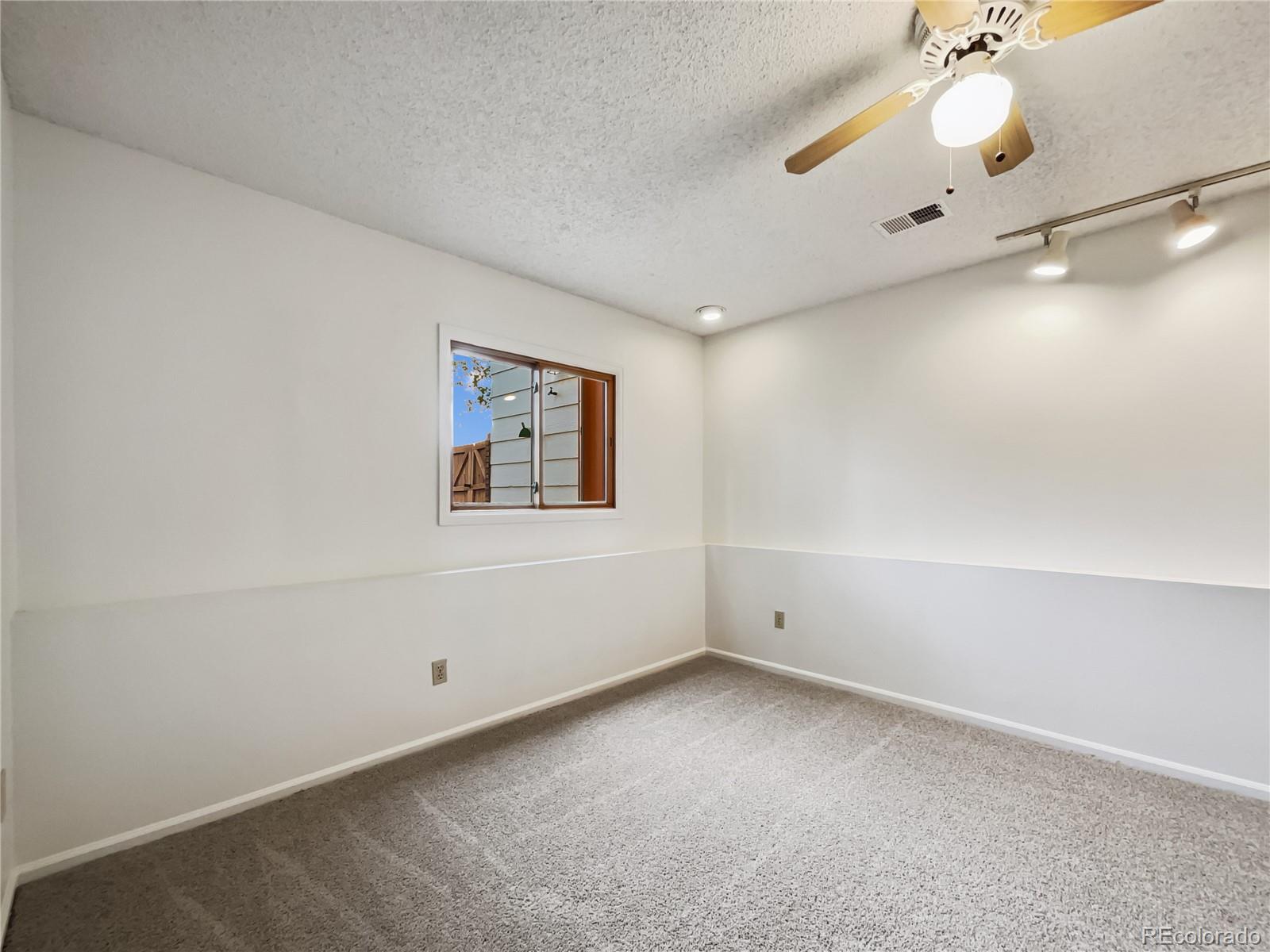 1143 N Redbud Drive