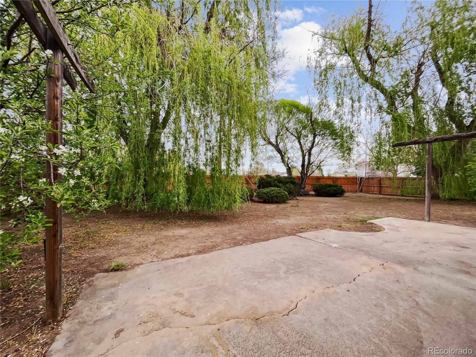 1143 N Redbud Drive