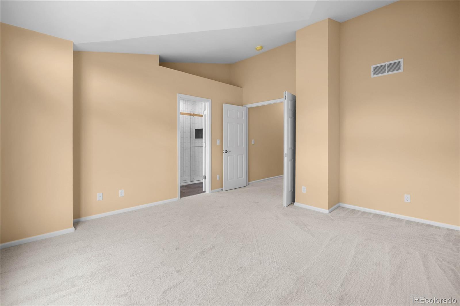 5555 E Briarwood Avenue Unit: 2302