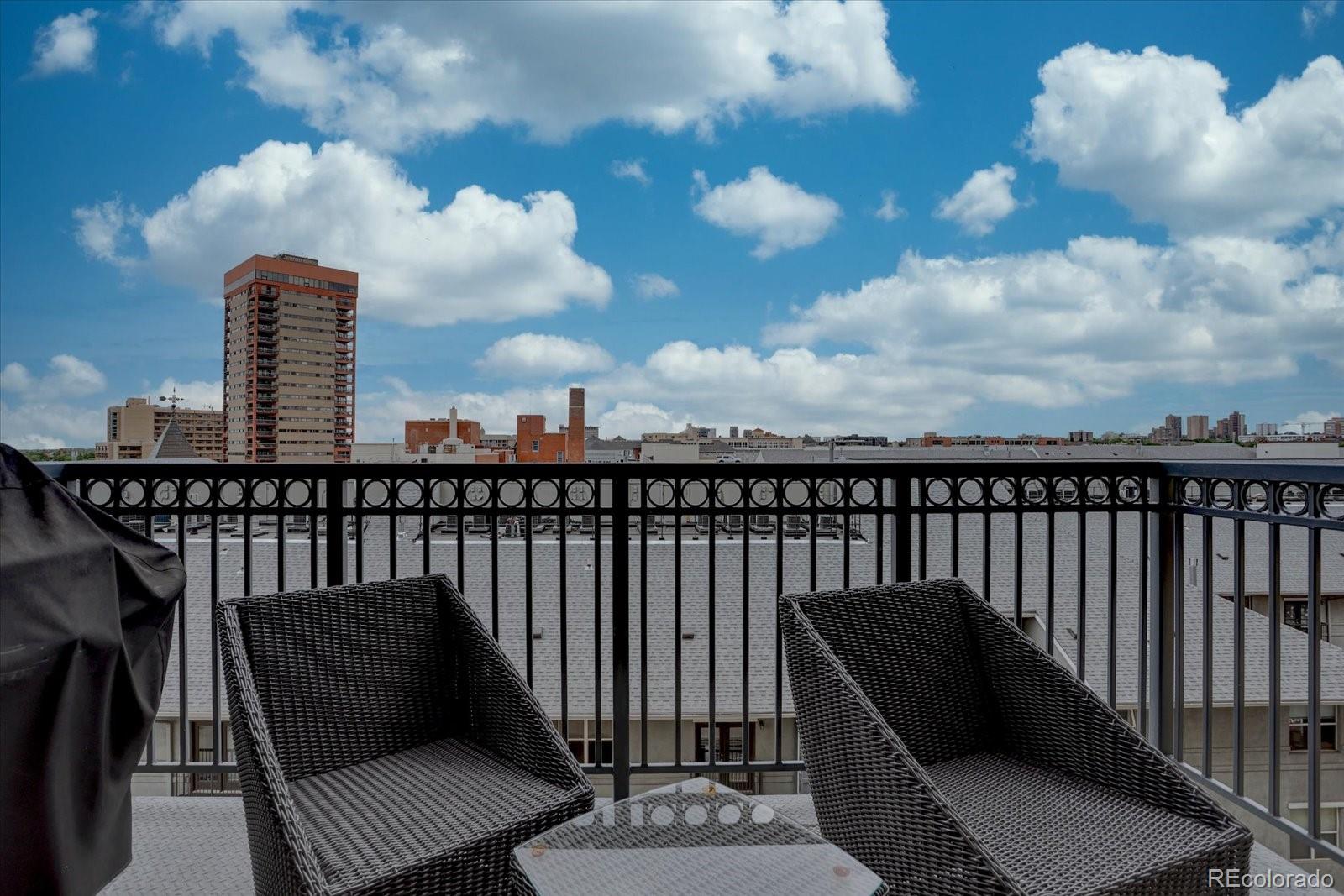 1950 N Logan Street Unit: 706