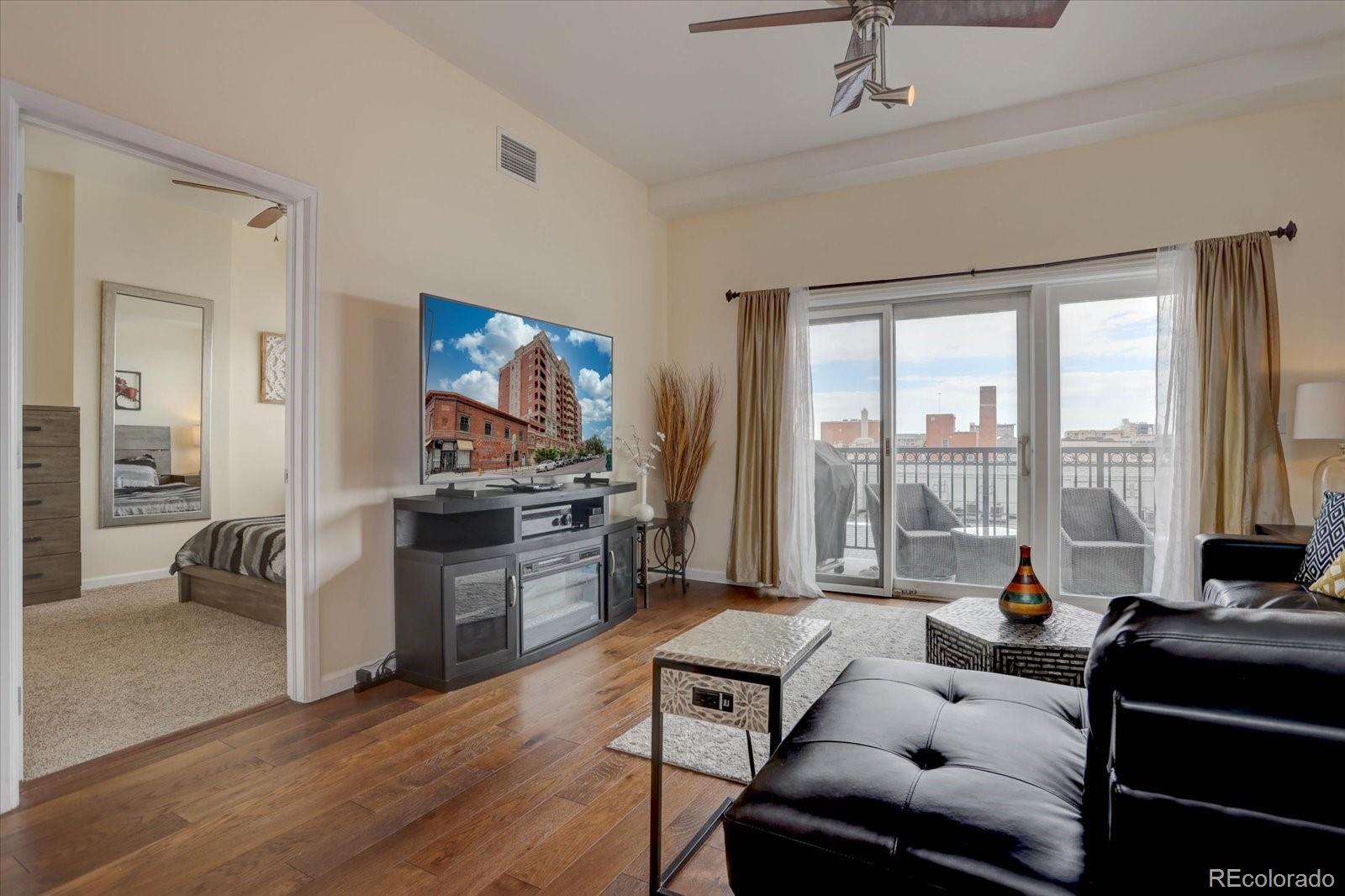 1950 N Logan Street Unit: 706