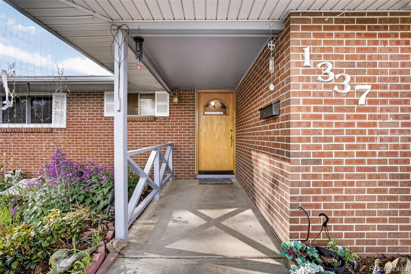 1337 Sharpe Place