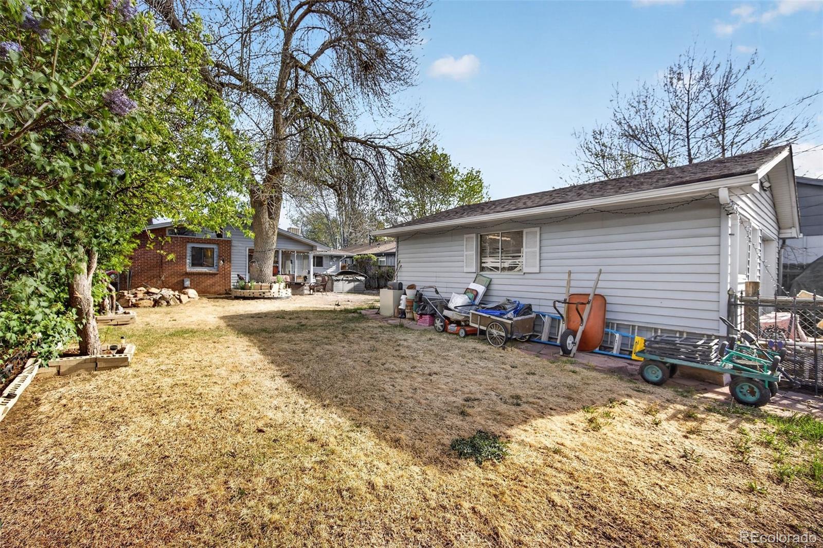 1337 Sharpe Place