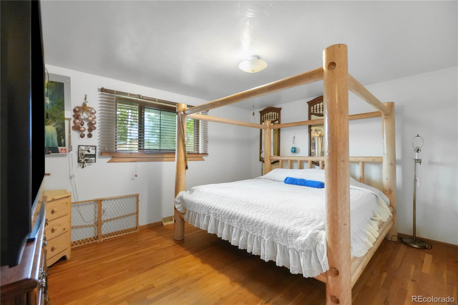 1337 Sharpe Place