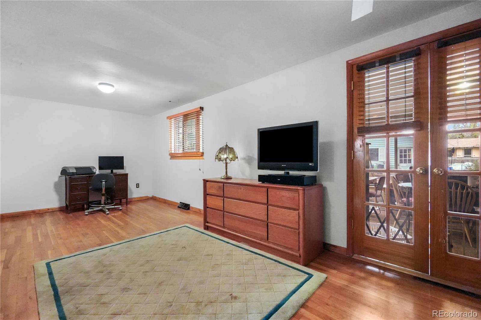 1337 Sharpe Place
