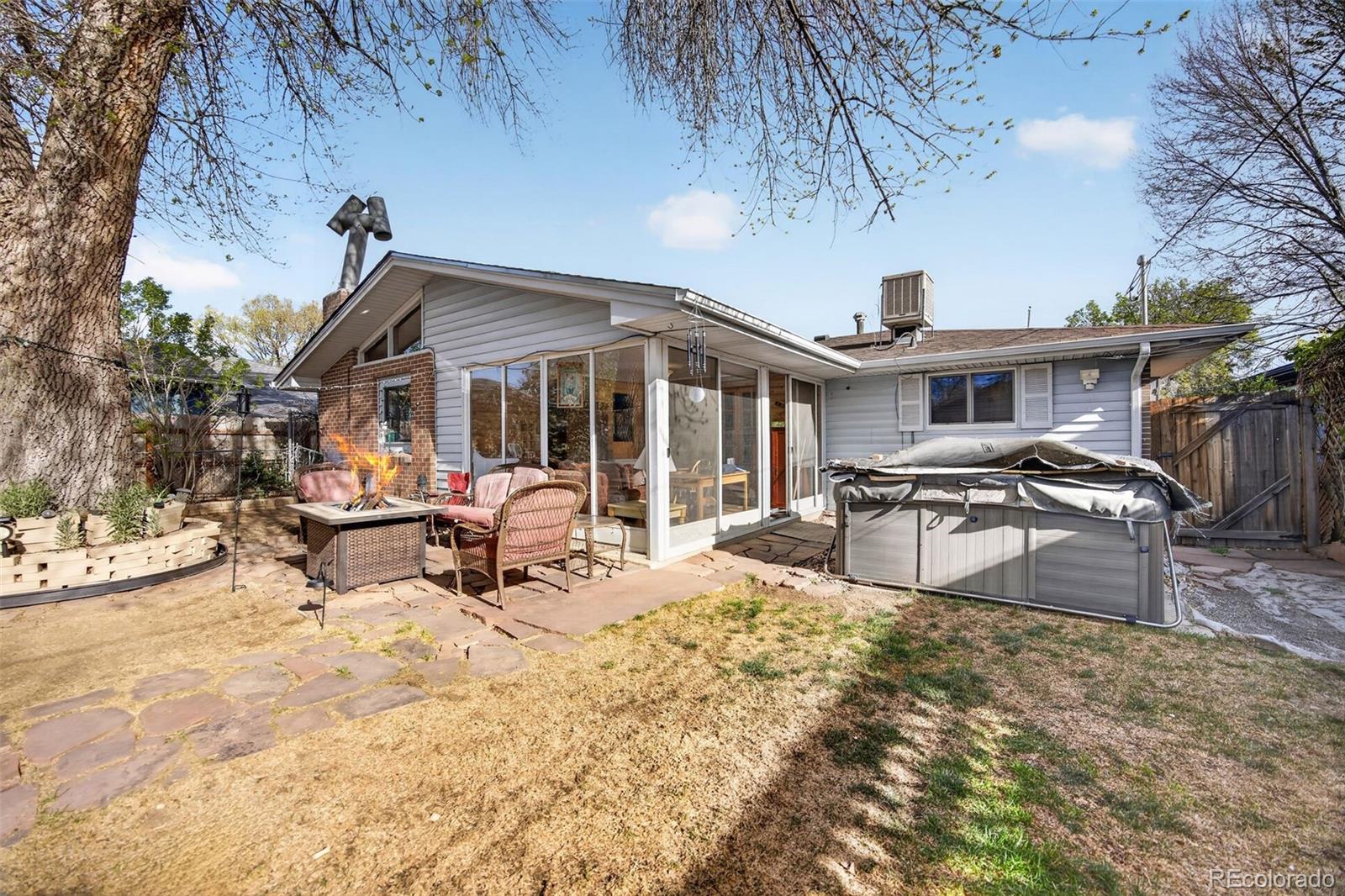 1337 Sharpe Place