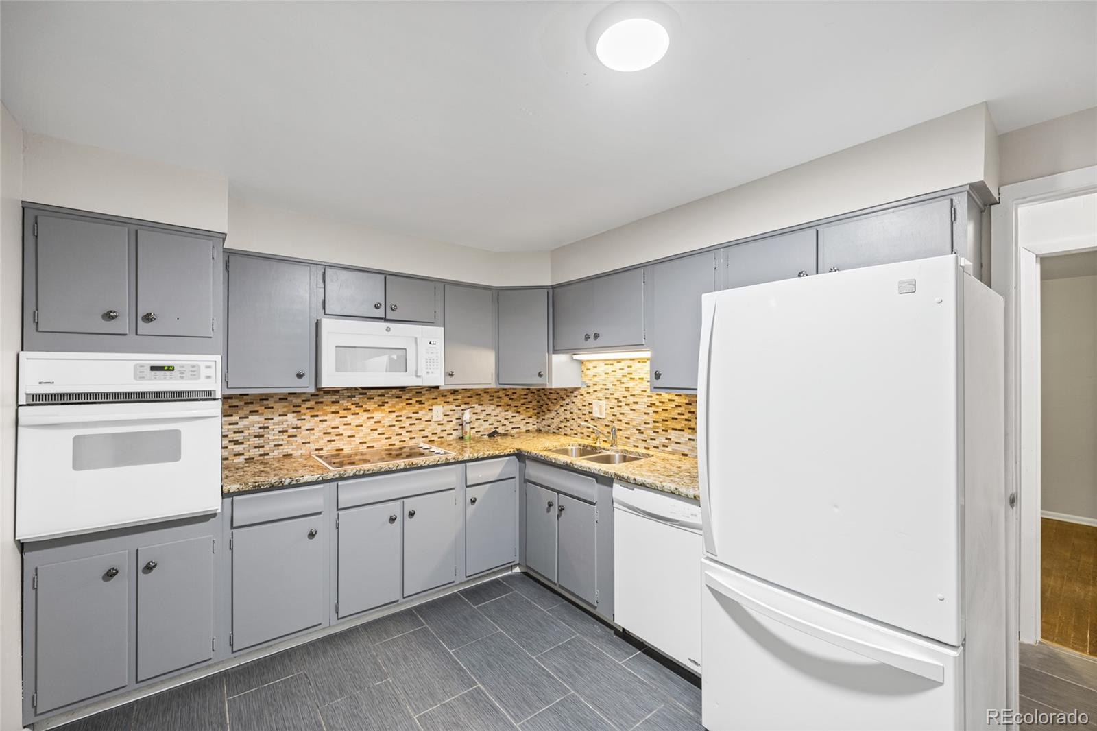 3485 W Mississippi Avenue