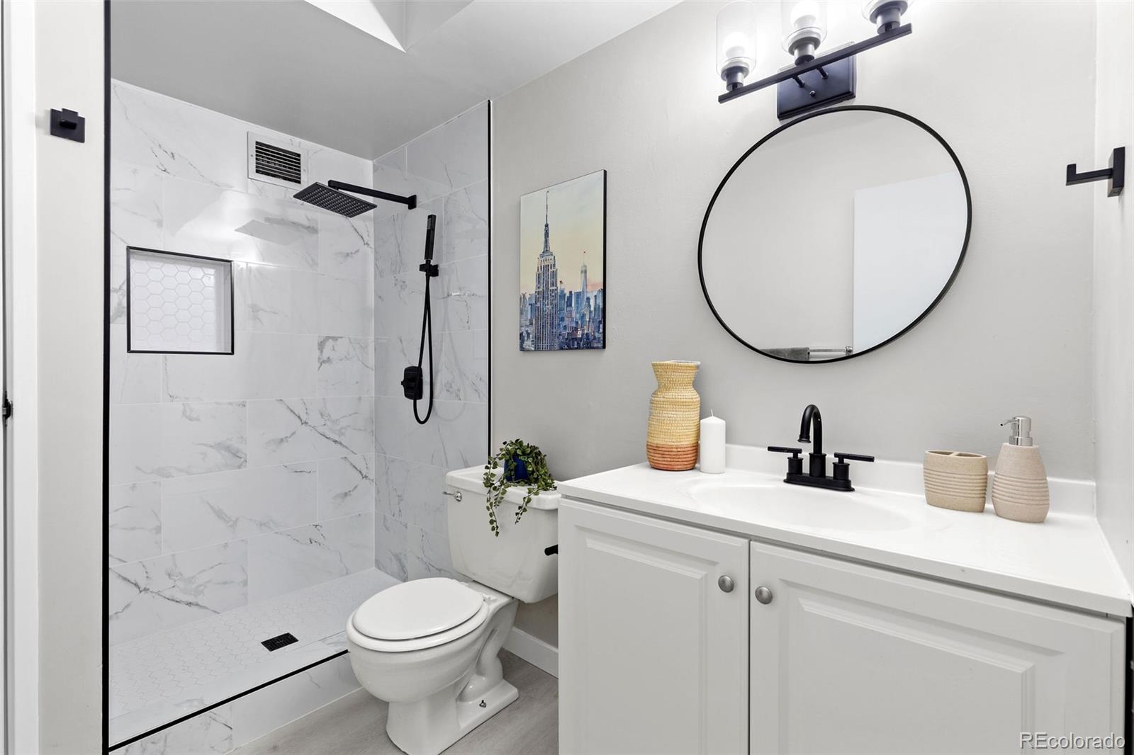 13618 E Bethany Place Unit: 105