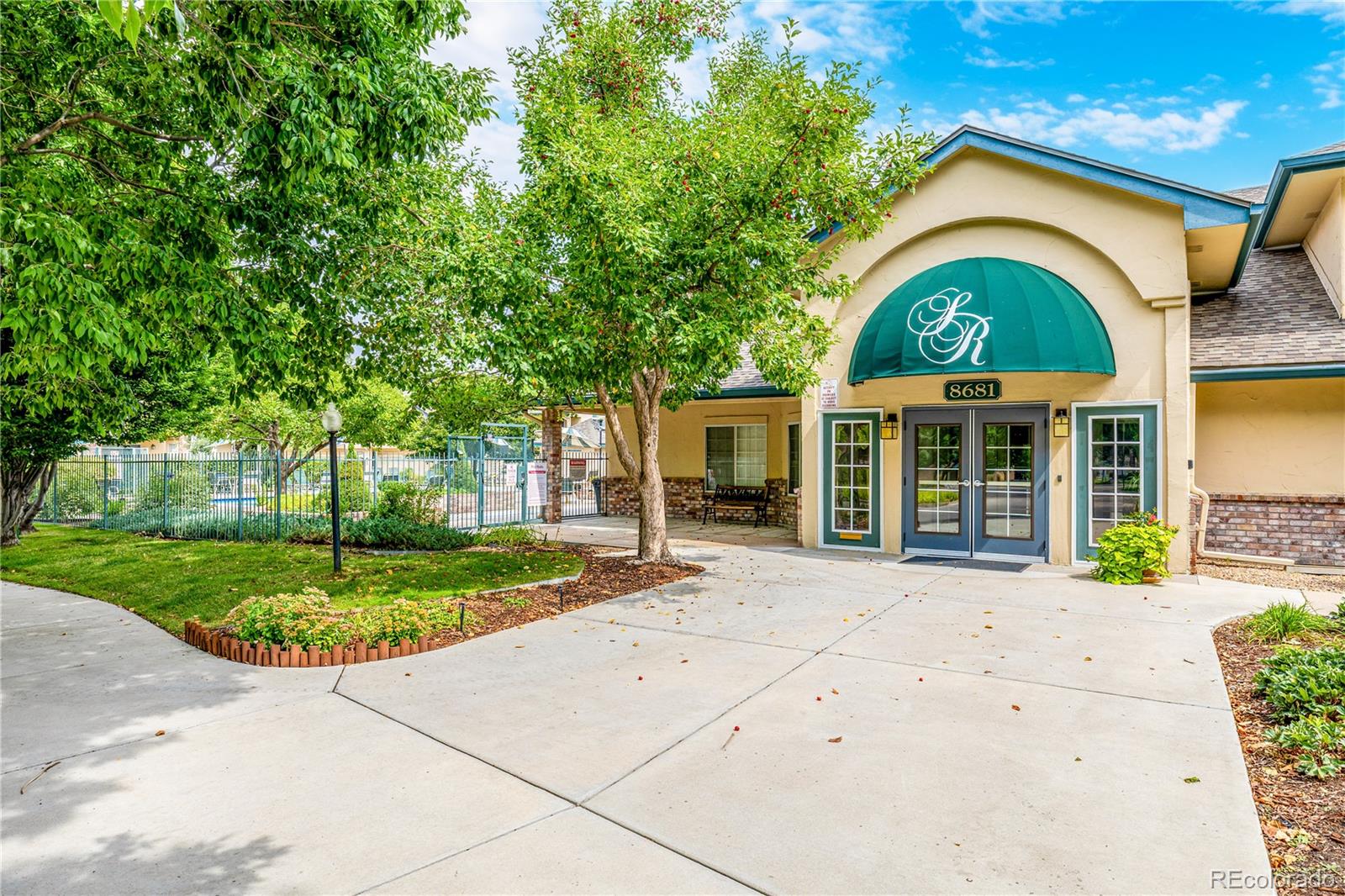 8717 E Dry Creek Road Unit: 1928