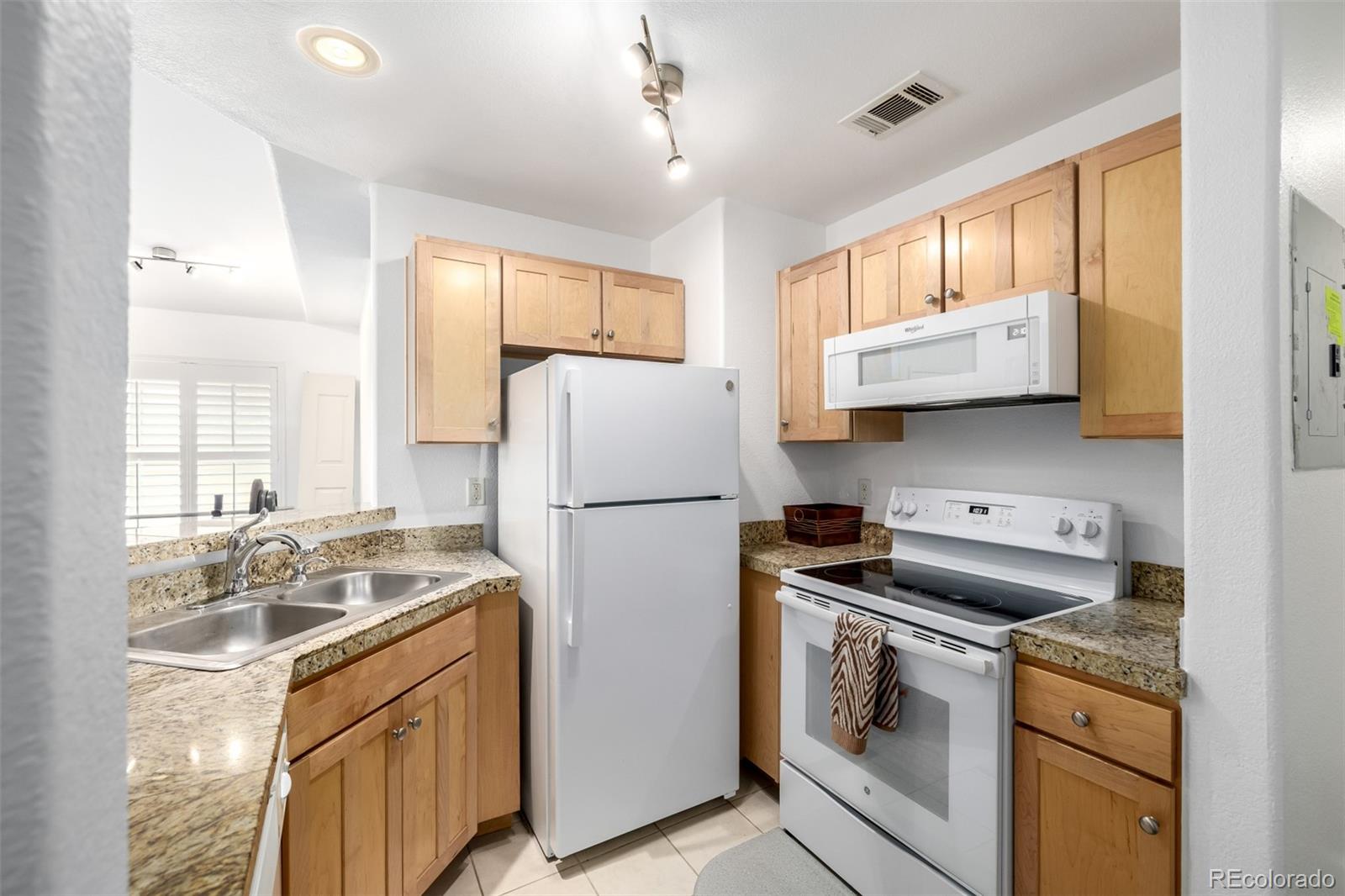 8717 E Dry Creek Road Unit: 1928