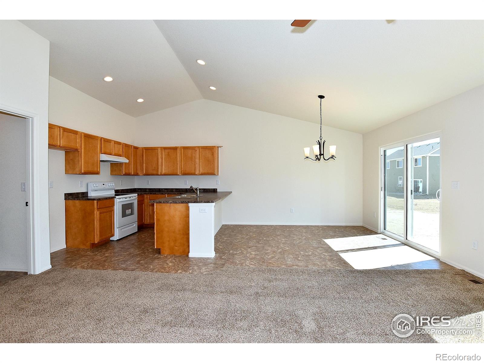 2400 Ivywood Lane