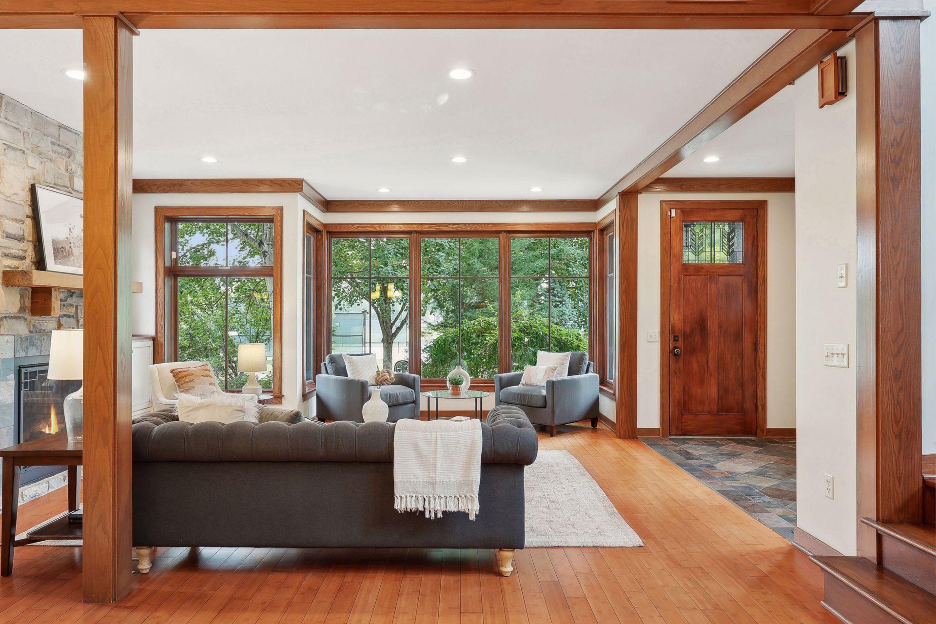 4216 Zenith Avenue S