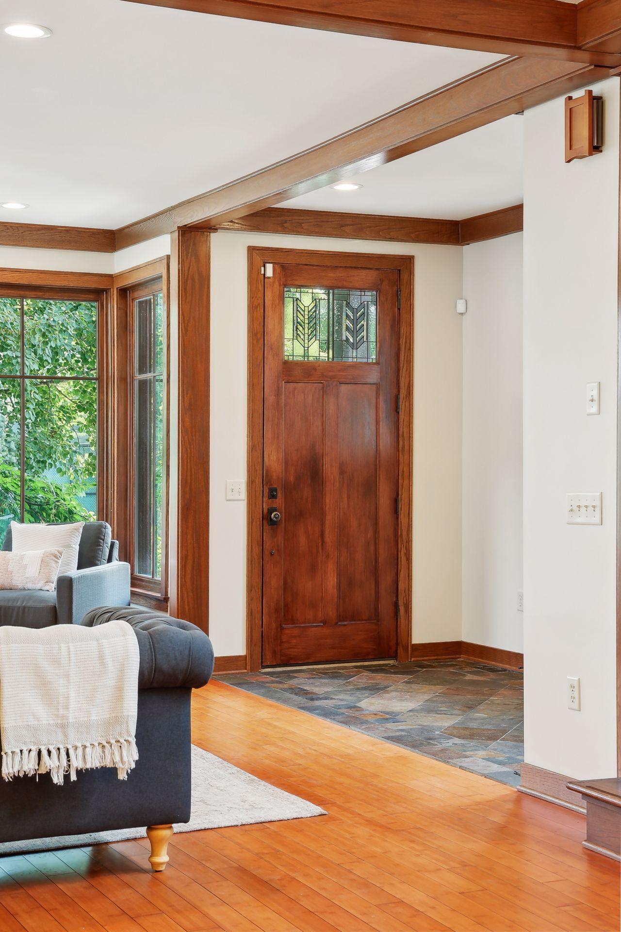 4216 Zenith Avenue S